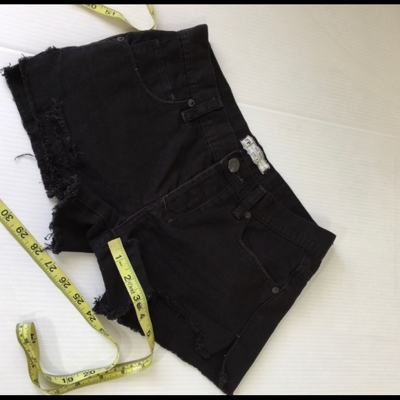Free People Black Sharkbite Jean Shorts, 25 - Picture 5 of 8